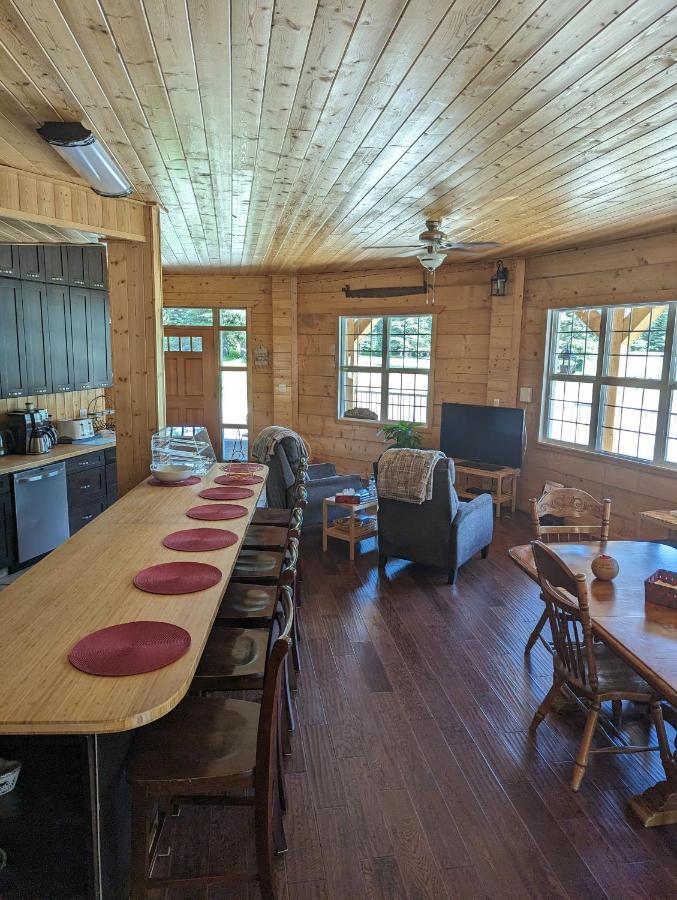 Marlboro Sundance Country Lodge B&B מראה חיצוני תמונה